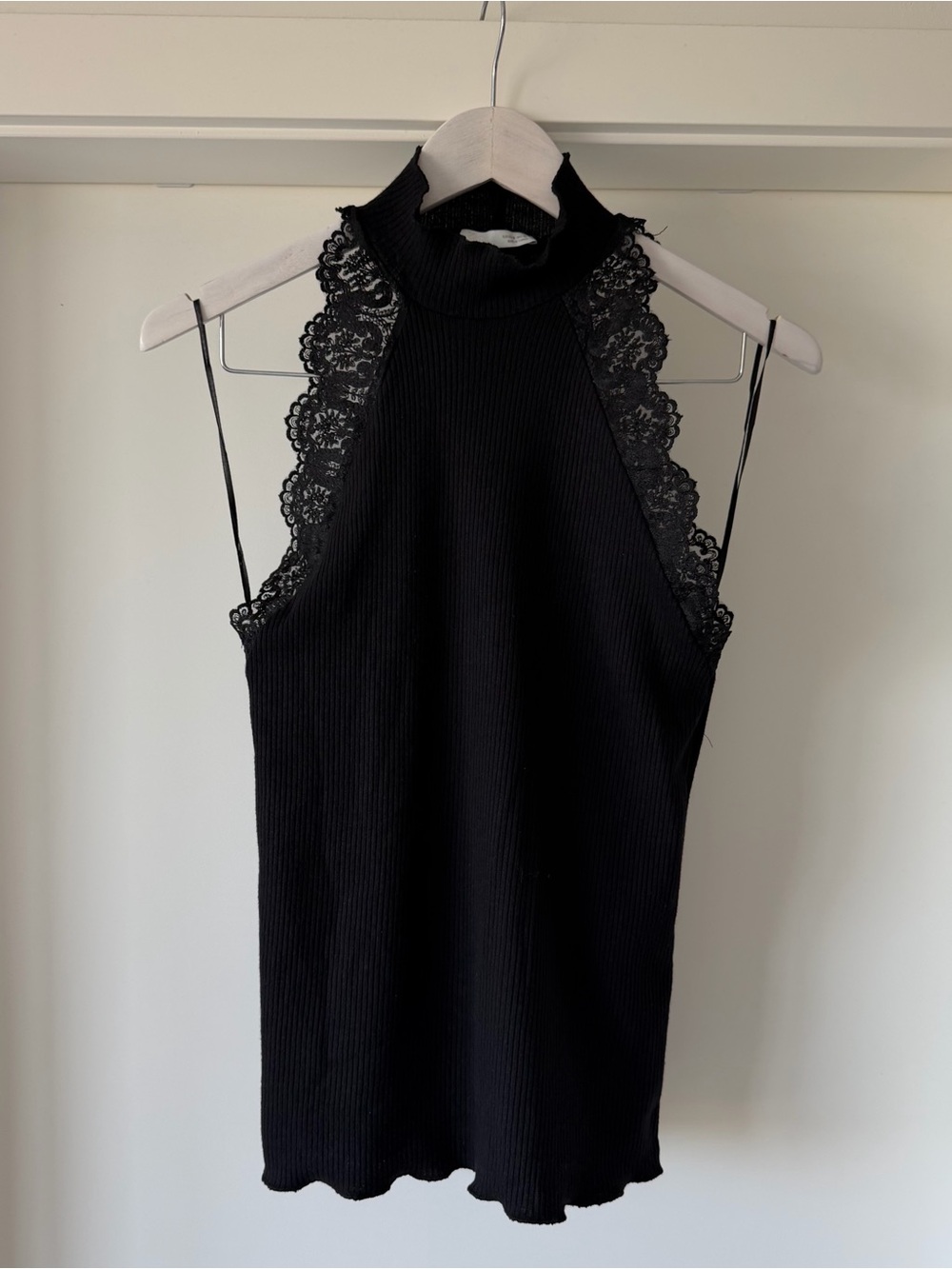 Zara Black Lace-Trim Ribbed top